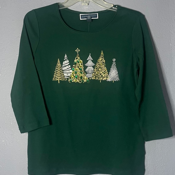 Karen Scott Whimsy Tee Women’s Petite Medium Spruce Night Christmas Trees Stones - Picture 1 of 10